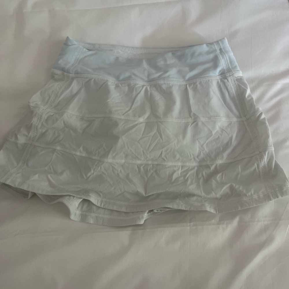 LuluLemon Pace Rival Mid-Rise Skirt